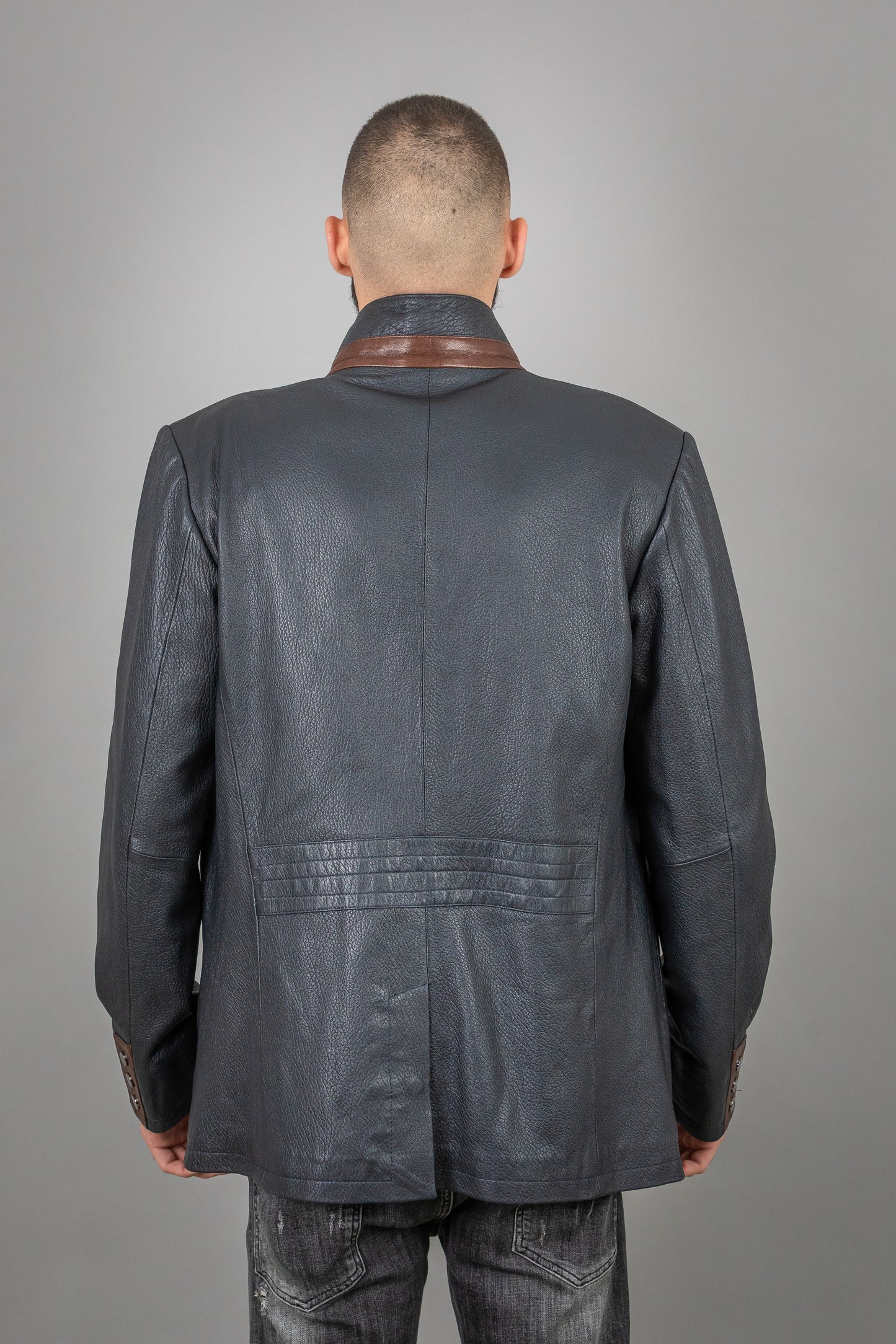 Calf Leather Lacket