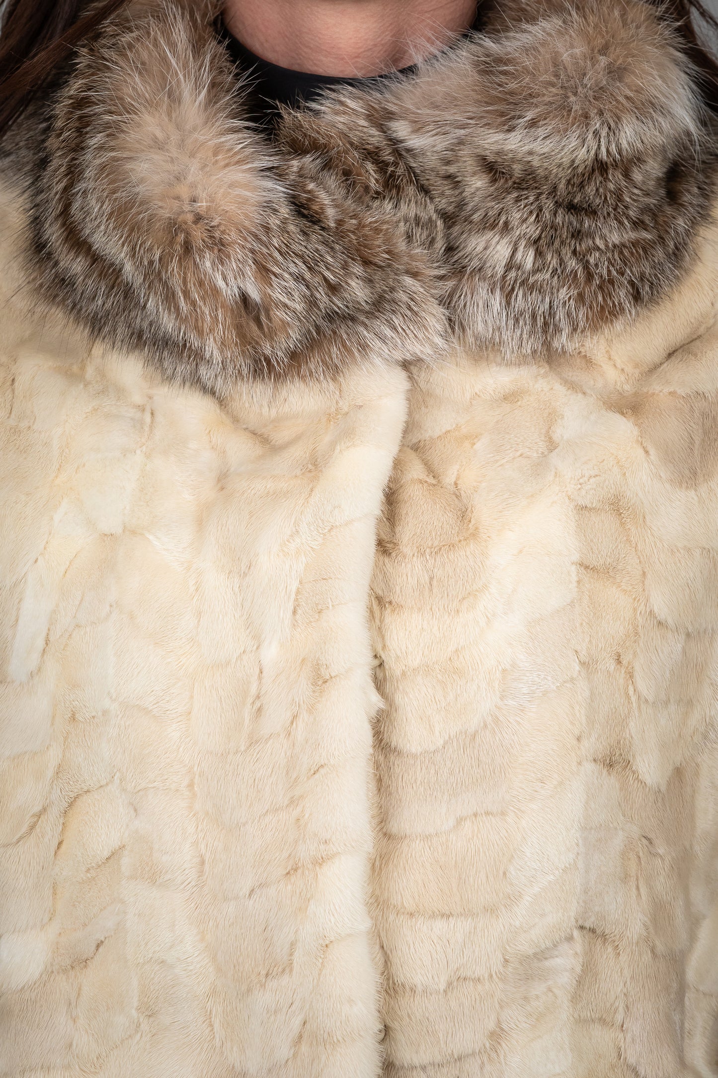 Mink Fur Coat With Lynxes Sleeves and Collar
