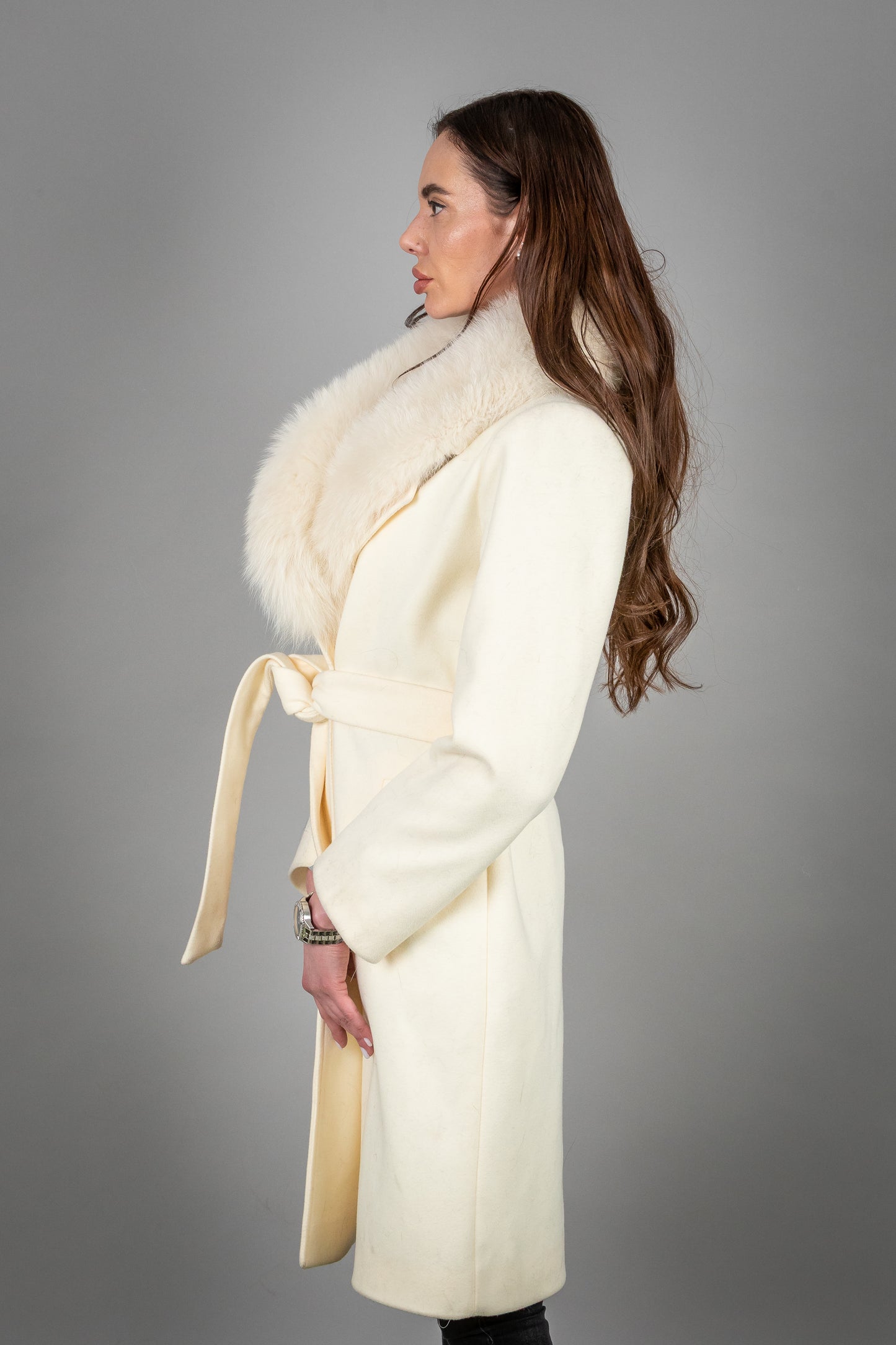 Cashmere Coat With Fox Fur