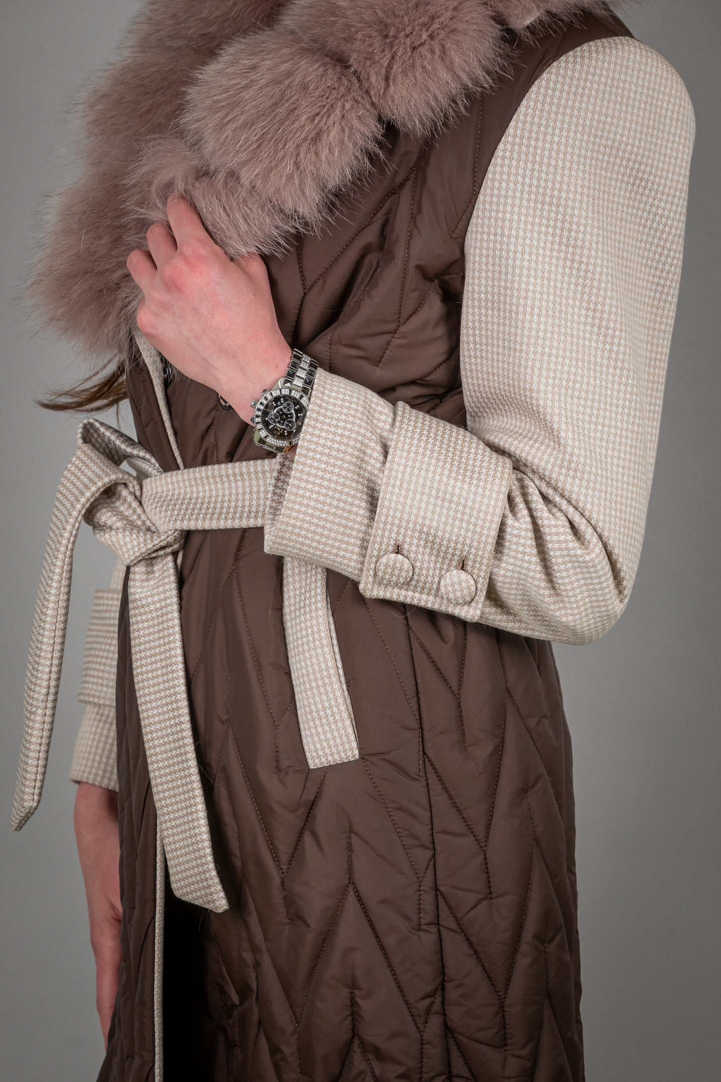 Puffer Jacket With Cashmere Sleeves And Fox Fur Collar