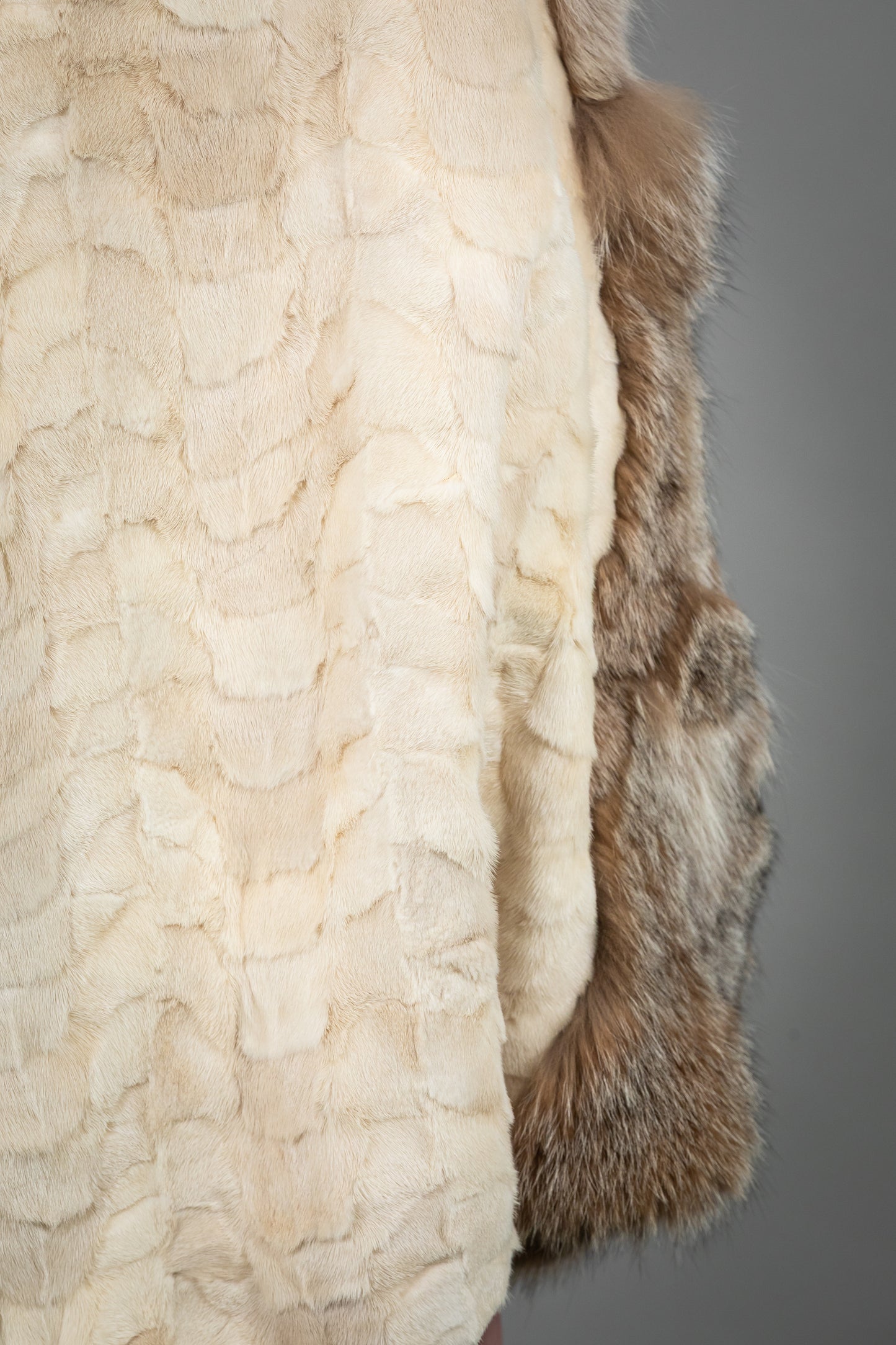 Mink Fur Coat With Lynxes Sleeves and Collar
