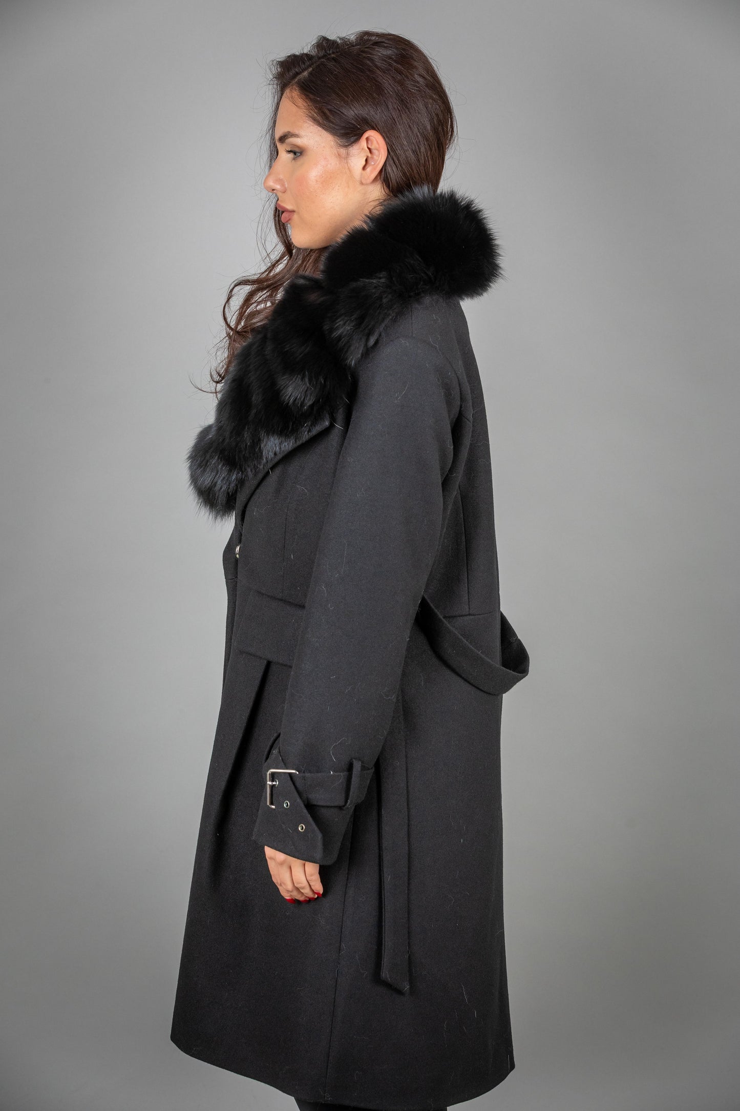 Cashmere Coat With Fox Fur Collar